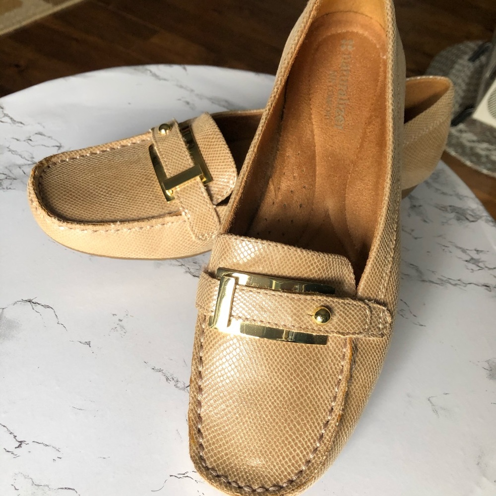 Naturaliser loafer Beige size 8